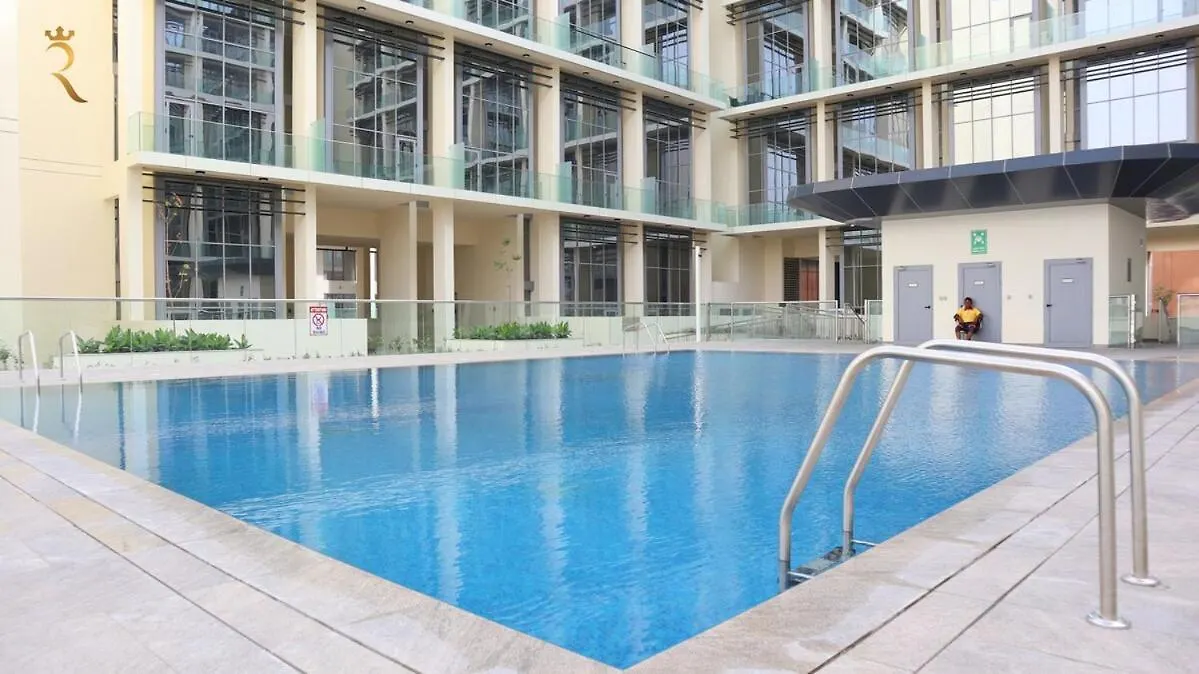 Appartement 1Br Masdar Getaway Poolside Living With Free Parking à Abou Dabi Émirats arabes unis