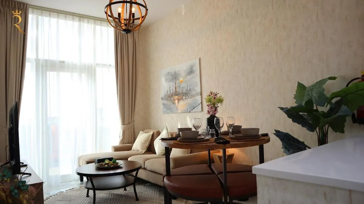 Appartement 1Br Masdar Getaway Poolside Living With Free Parking à Abou Dabi